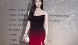 吃瓜爆料莫小棋视频播放,吃瓜爆料背后的真相揭秘